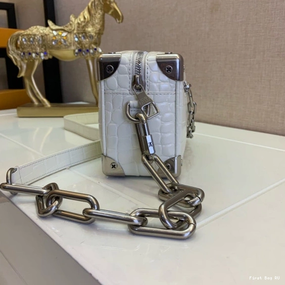 First bags ru reviews VUITTON SOFT TRUNK LOUIS 0724